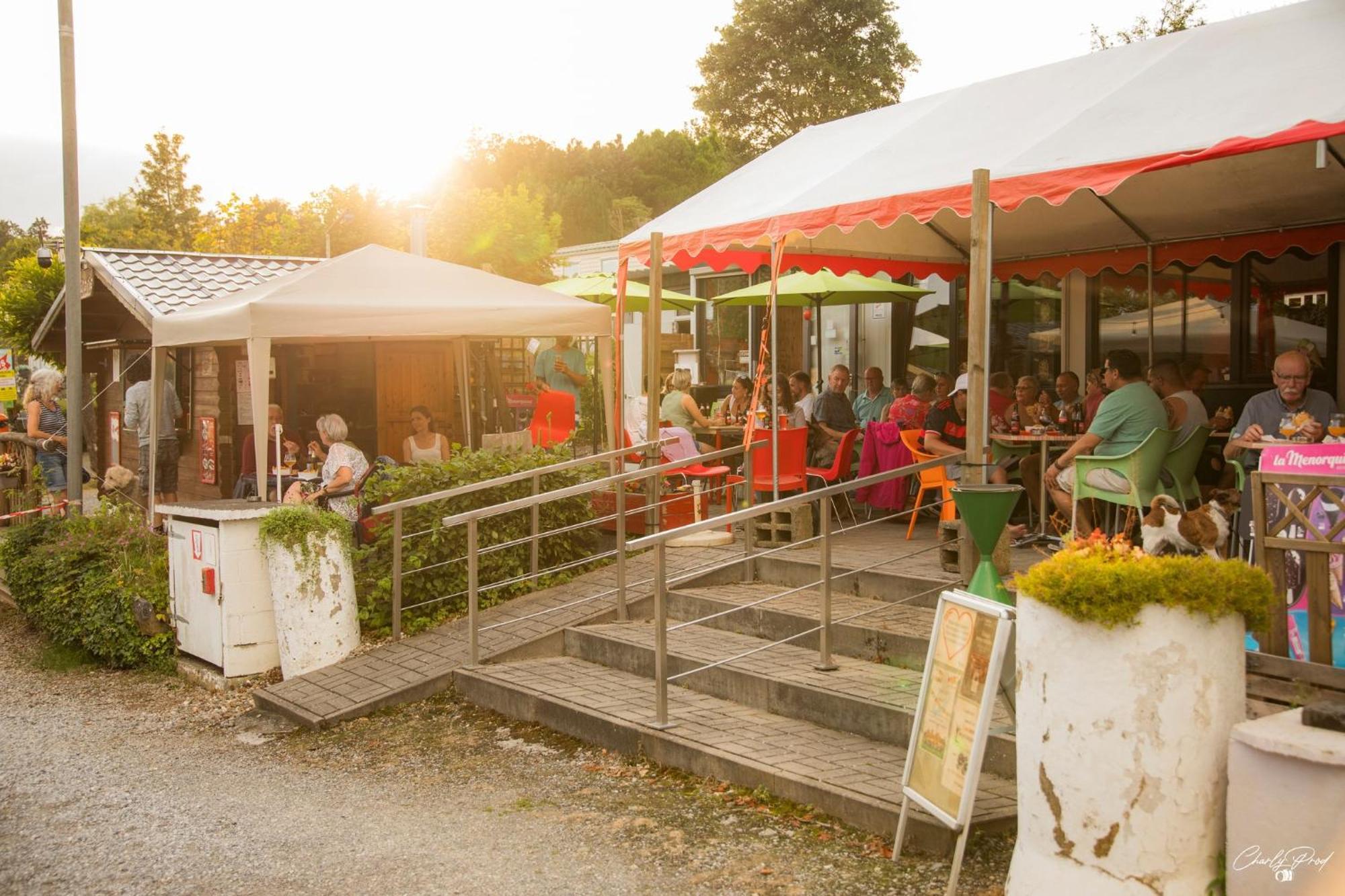 Camping Le Pommier Rustique Yvoir Εξωτερικό φωτογραφία